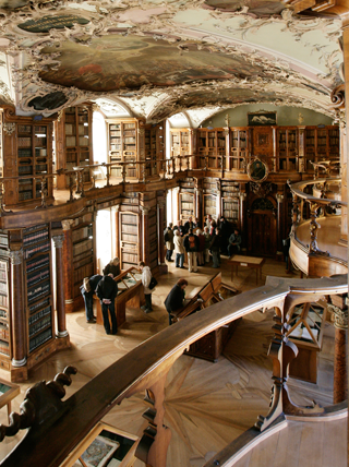Ein Goldschatz der Stiftsbibliothek St. Gallen